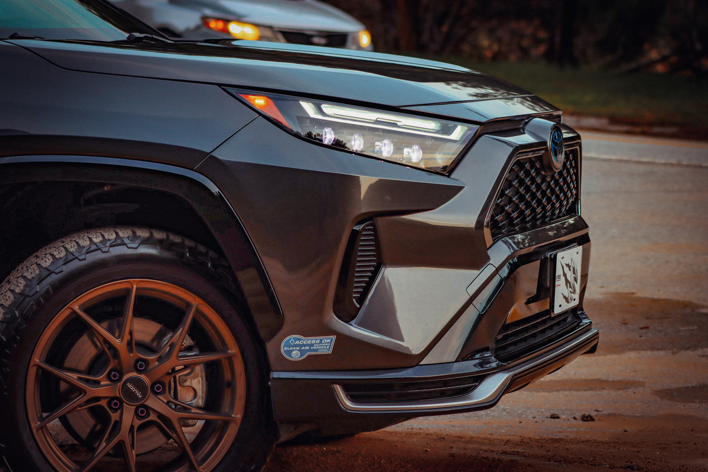 AlphaRex NOVA LEDプロジェクターヘッドライト TOYOTA RAV4 50系