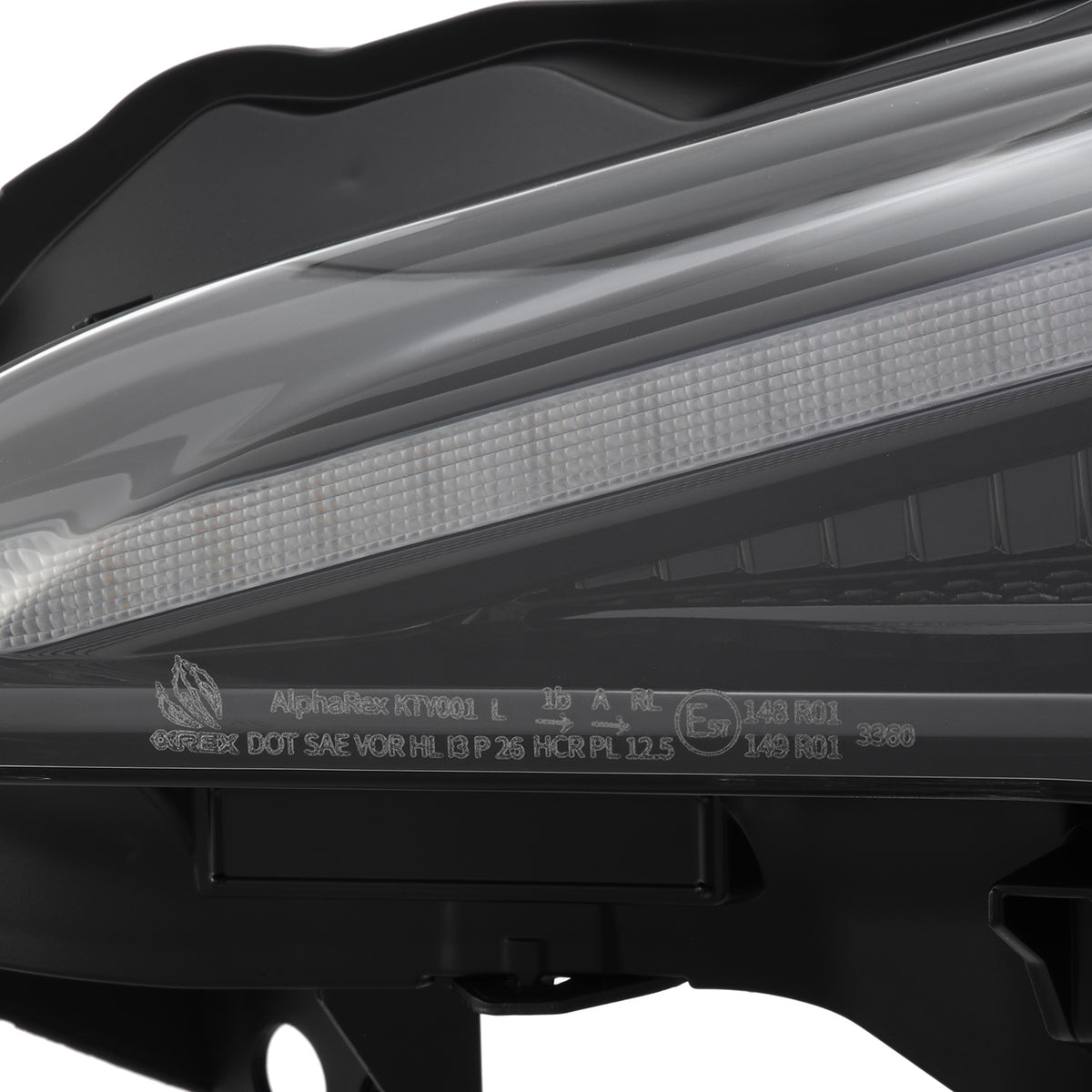 【予約注文】AlphaRex LUXX LEDプロジェクターヘッドライト Toyota 86 / Subaru BRZ